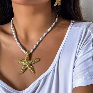 Starfish Gold Necklace